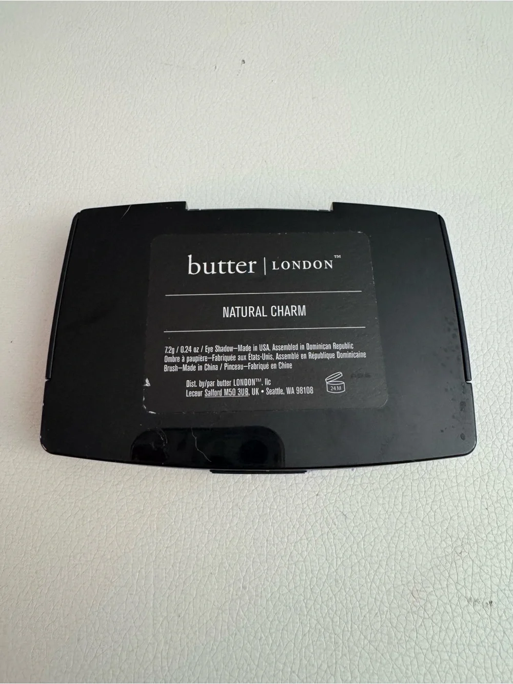 butter LONDON Natural Charm Eyeshadow Clutch Palette